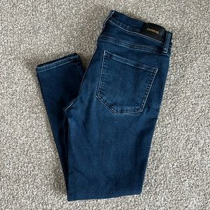 Express Size 6 Short Skinny Jeans